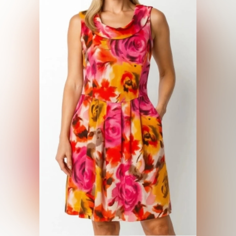 AGB Vibrant Floral Mini Dress With Pockets